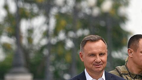 Zelenski: si Rusia ataca en Día de la Independencia, habrá “respuesta contundente”