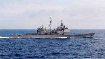 Dos buques de guerra de EE.UU. navegan por estrecho de Taiwán