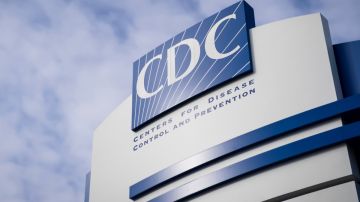 Los CDC actualizaron hoy su guía contra COVID-19