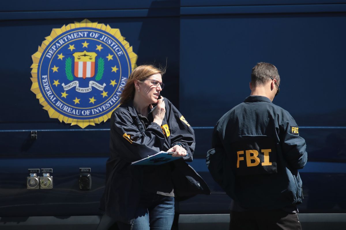 El FBI ha estado en el ojo del huracán desde redada a Mar-a-Lago.