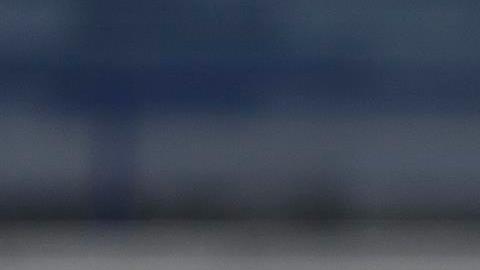El brasileño Dani Alves, durante una sesión de entrenamiento con Pumas de la UNAM en el estadio Olímpico Universitario