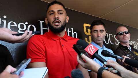 Fernando Tatis Jr. hace su primera aparición tras ser suspendido por dopaje.
