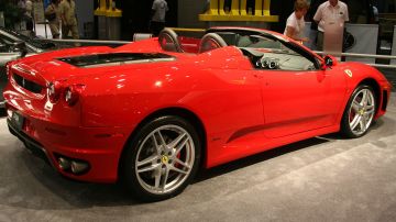 Ferrari retira los modelos como medida de seguridad ante un posible fallo en el sistema de frenado