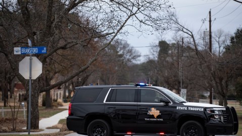 El Operativo Estrella Solitaria tiene distintos frentes en Texas contra inmigrantes.