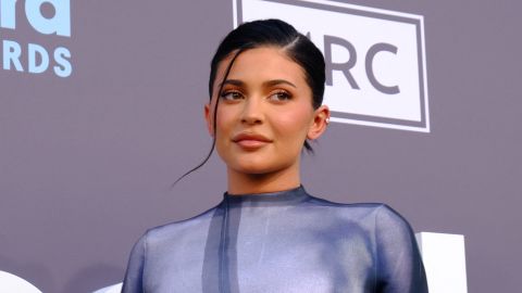 Kylie Jenner sorprende a Rosalía con un inesperado regalo y la española lo comparte en redes