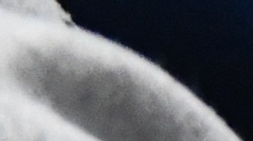 Crece demanda de mochilas antibalas contra la epidemia de tiroteos escolares en EE.UU.