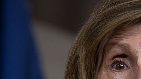 Nancy Pelosi llega a Taipei, Taiwán, ante tensión entre EE.UU. y China