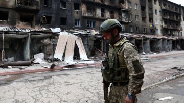 EE.UU. calcula que Rusia suma entre 70,00 y 80,000 bajas en su guerra en Ucrania