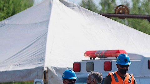 AMLO viaja a Sabinas Coahuila para evaluar situación de los 10 mineros atrapados en mina