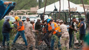 AMLO mantiene esperanza de rescate de mineros atrapados en Sabinas, Coahuila
