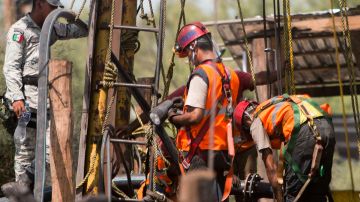 Gobierno mexicano asegura que estrategia para rescatar a mineros de Coahuila “es la adecuada”