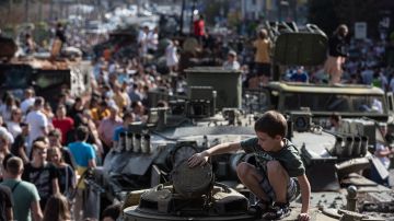Ucrania contabiliza 379 niños muertos y otros 733 heridos durante la guerra