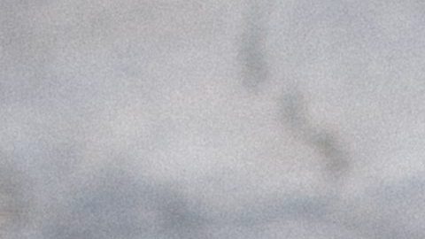 Mujer en Oklahoma prepara a su hijo de 5 años para el tiroteo en la escuela y lo equipa con mochila antibalas