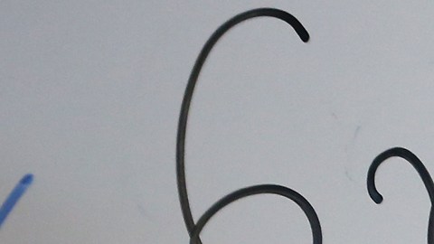 La dedicación para sus alumnos de matemáticas motivó a éstos a apoyar al maestro peruano.