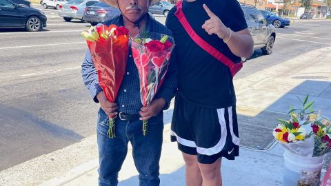Damián Villanueva tiene una cuenta de GoFundMe para apoyar a vendedores ambulantes y cortarles el cabello. (Suministrada)