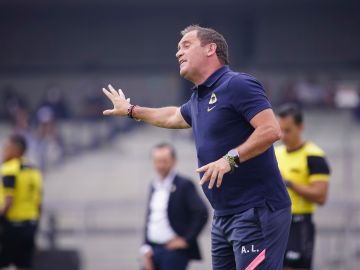 Andrés Lillini, entrenador de los Pumas de la UNAM.