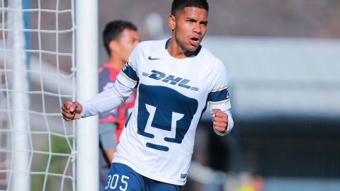 Diego 'Kalusha' Rodríguez en su etapa como jugador de los Pumas de la UNAM.