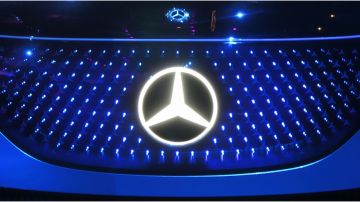 Mercedes-Benz ha colocado en marcha un plan de adiestramiento para sus empleados con respecto a vehículos eléctricos