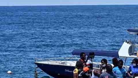 La carestía obliga a los cubanos a migrar