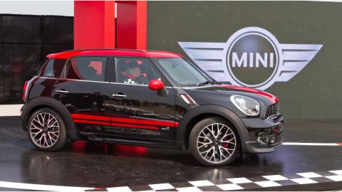 Mini Cooper Countryman (1)