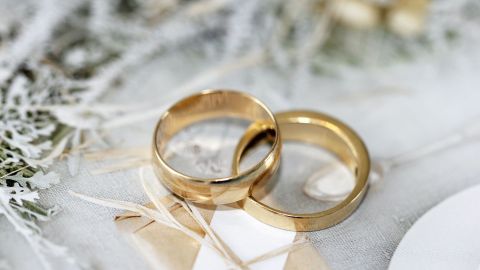 No pudo asistir a su boda porque lo contrató el equipo de sus sueños, manda a su hermano como su sustituto
