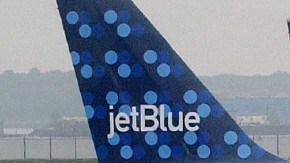 Pasajero en aeropuerto