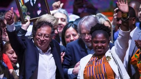 Gustavo Petro y su vicepresidenta electa, Francia Márquez.
