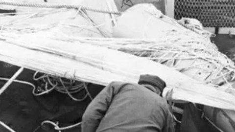 La bomba de hidrógeno que se hundió cerca a Palomares, se recuperó en 1966