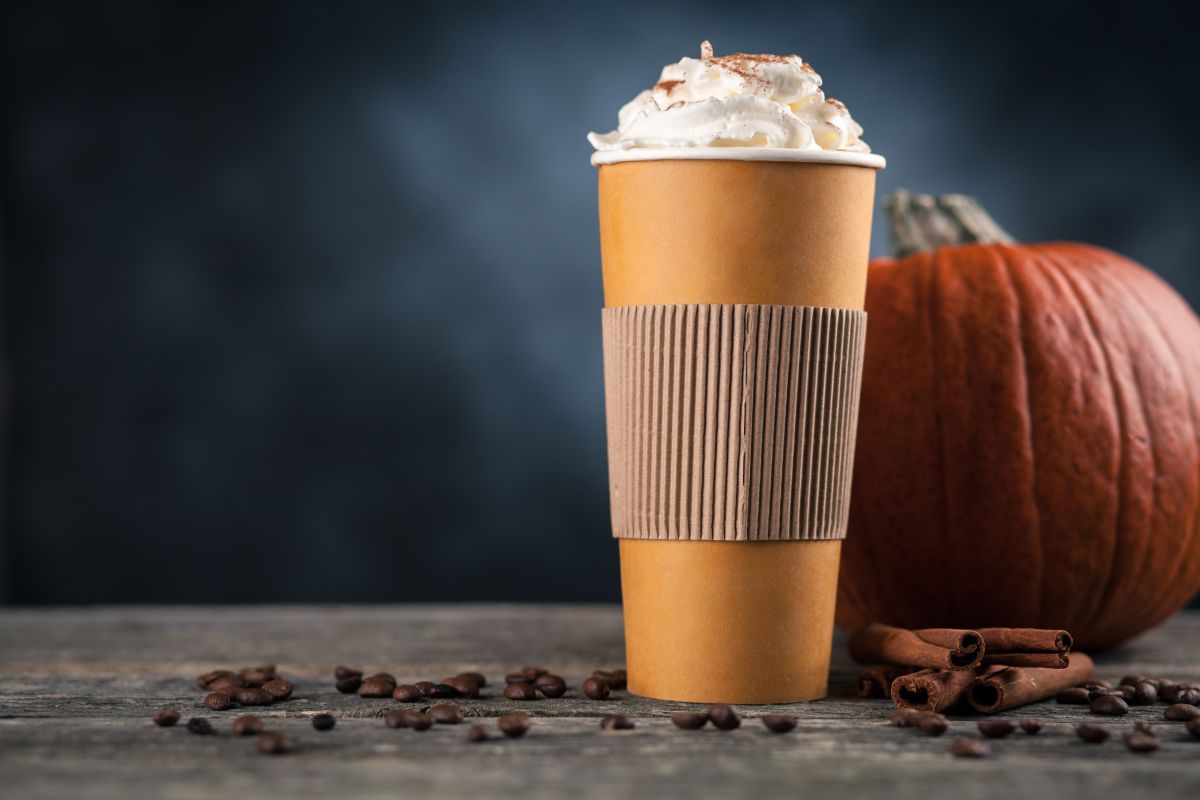 Varias marcas, entre ellas IHOP, Krispy Kreme, Dunkin', Wawa y Costco, ofrecen a sus clientes diversos productos cuyo ingrediente principal es la calabaza.