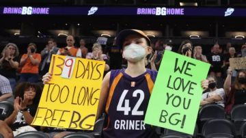 Los fanáticos de la WNBA y de Griner han defendido su liberación.