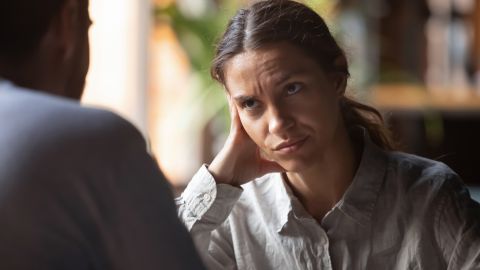 Mujer intuitiva