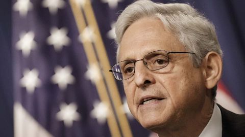 Merrick Garland afirma que la Casa Blancas no tiene nada que ver en las investigaciones en contra de Trump.