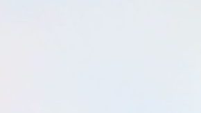 Eugenio Derbez y su esposa Alessandra Rosaldo.