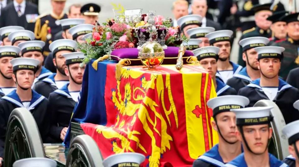 4 of the most symbolic moments of the funeral of Queen Elizabeth II