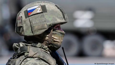 Rusia compra artillería a Corea del Norte, según EE. UU.