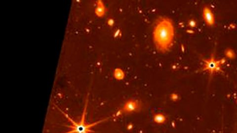 El telescopio James Webb desvela miles de estrellas en la nebulosa "Tarántula"