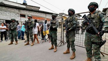 Ecuador extiende estado de excepción en Guayaquil, azotada por violencia