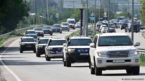 En día de llegada de expertos nucleares, Rusia y Ucrania se acusan de ataques en área de la central de Zaporiyia