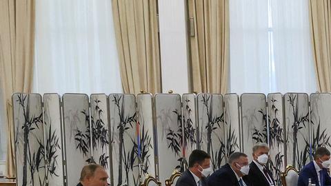 Vladimir Putin denuncia ante Xi Jinping los esfuerzos para crear un "mundo unipolar"