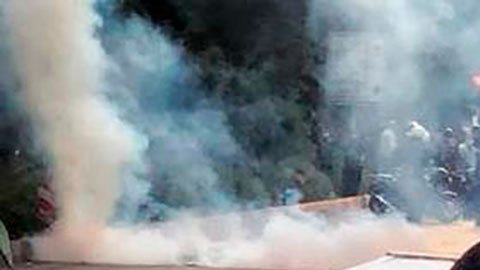 Presidente de Irán pide a la policía reprimir “con firmeza” las protestas