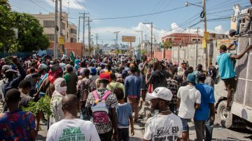 Haití paralizado por huelga de transporte y masivas protestas