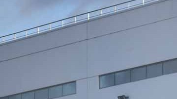 El gigante del comercio electrónico consume impactantes cantidades de energía en sus centros de datos