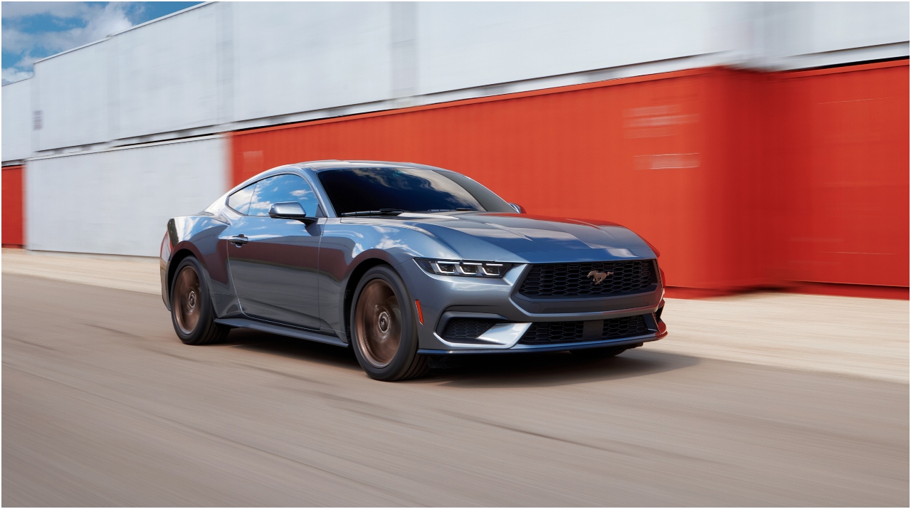 At the moment the price of the Ford Mustang 2024 is unknown