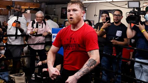 Canelo Álvarez, boxeador mexicano.