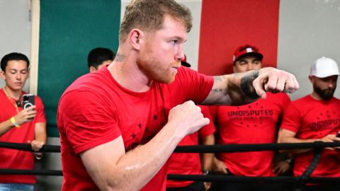 Canelo Álvarez sigue con su preparación en Las Vegas.