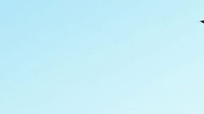 El féretro de la reina Isabel II es trasladado de Escocia a Londres