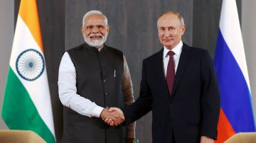 El primer ministro de India Narendra Modi sostuvo un encuentro con Vladimir Putin, presidente de Rusia.