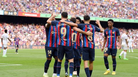 El equipo de Barcelona ve como tres jugadores no estarán presente en sus filas.