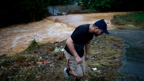 La crecida del río Turabo en Caguas, Puerto Rico, tras el paso del huracán Fiona.