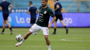 Jesús Manuel 'Tecatito' Corona con la Selección de México.